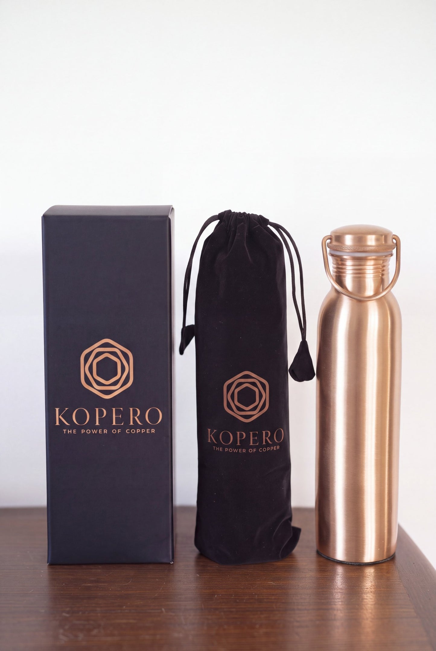 Kopero Koperen Waterfles Glad met de fluwelen draagzak en geschenkdoos